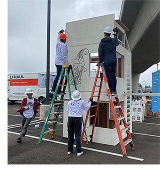 Student teams building at the 2022 TSDB